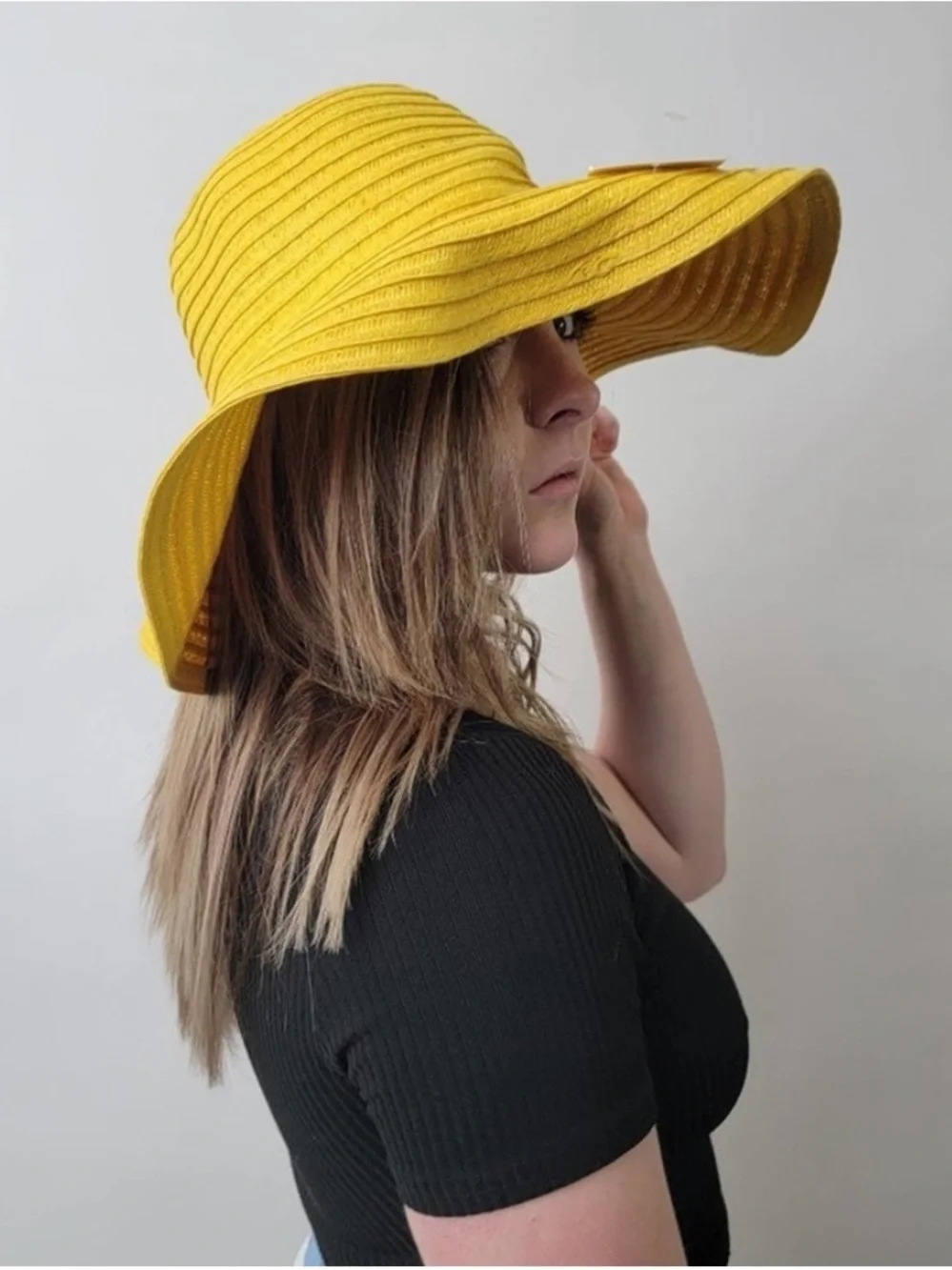 Wide-Brim Sun Hat in Yellow — Women’s Summer Floppy Hat